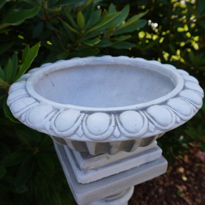 Acanthus Garden Urn