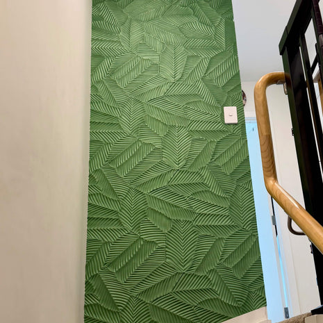 Green leaf decorative panel