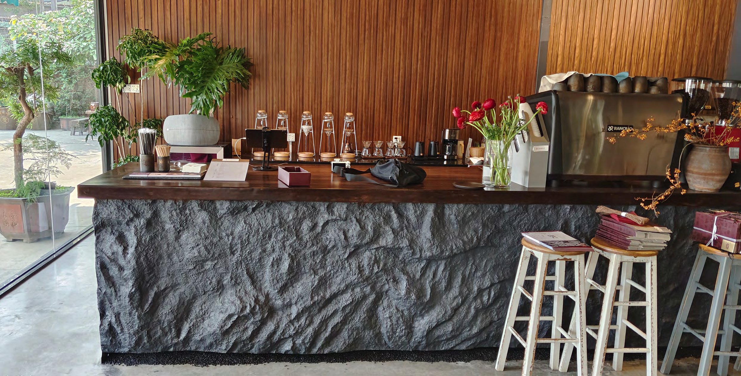 rock panel for table side