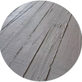 close up on the timber borded concrete panel